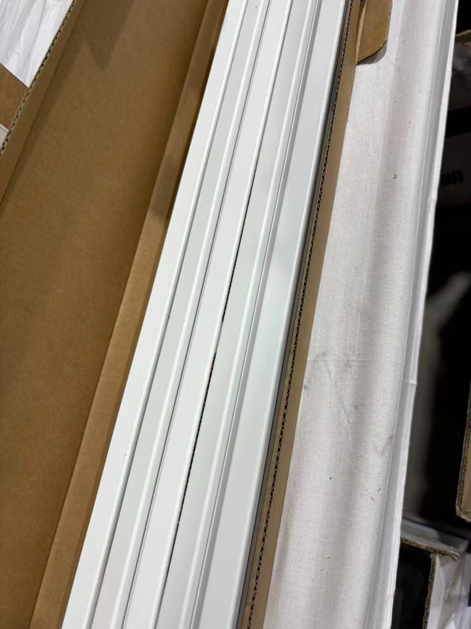 Cable Duct Includes Cover 1400mm 16x16 factory Cable Duct Includes Cover 1400mm 16x16 factory